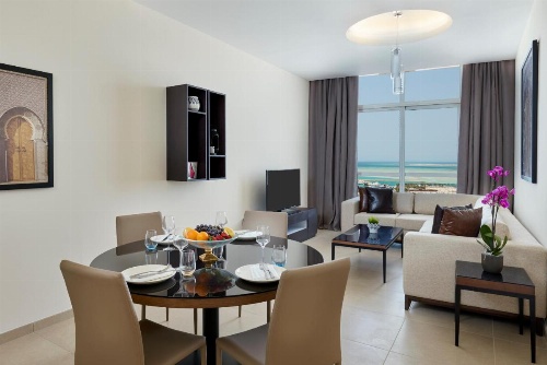 Staybridge Suites Doha Lusail image 14