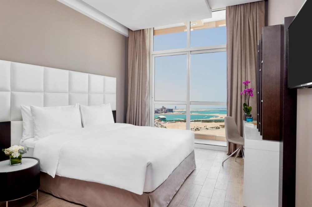 Staybridge Suites Doha Lusail Image 31