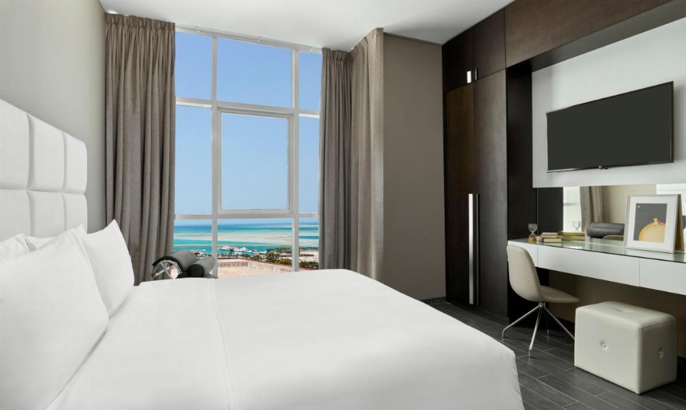 Staybridge Suites Doha Lusail Image 39